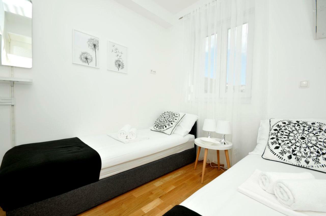 Apartments Town Трогир Экстерьер фото