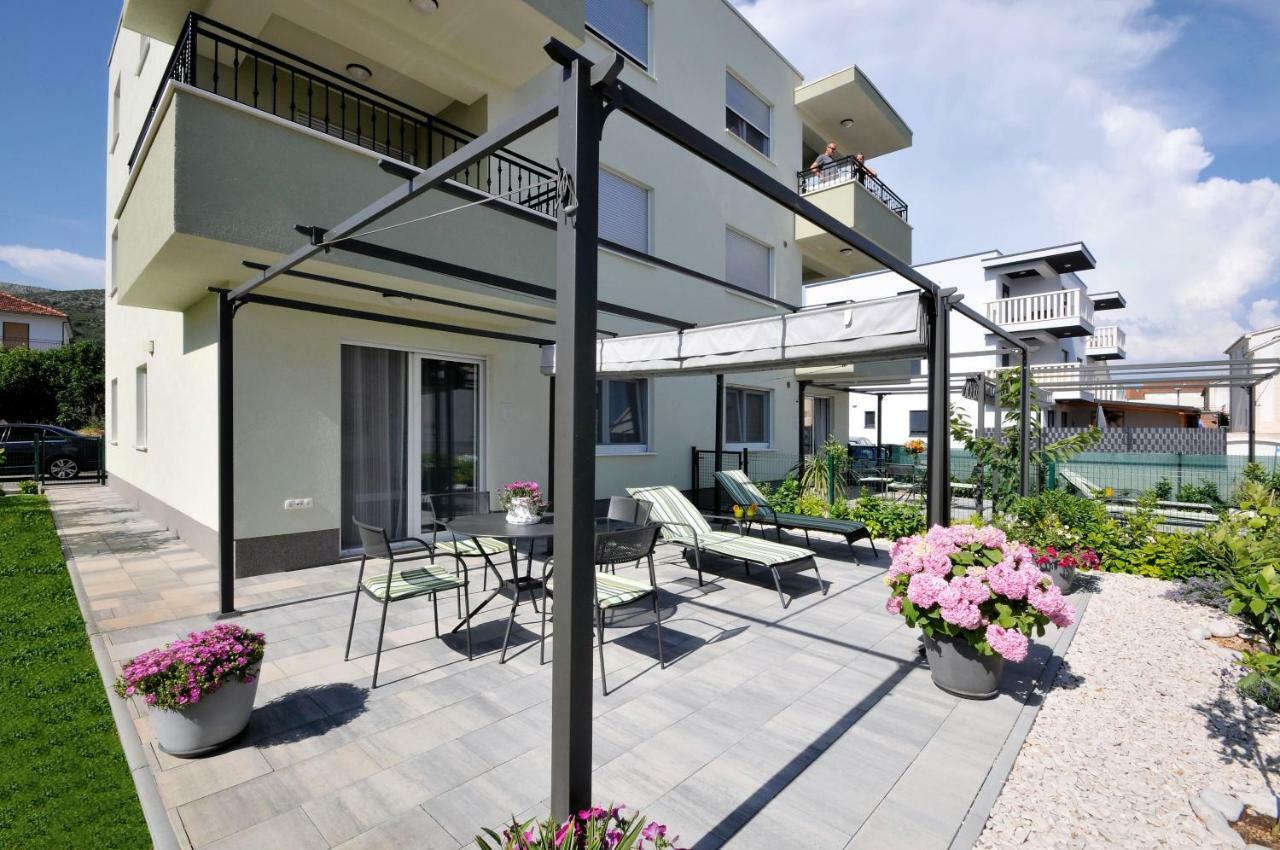 Apartments Town Трогир Экстерьер фото